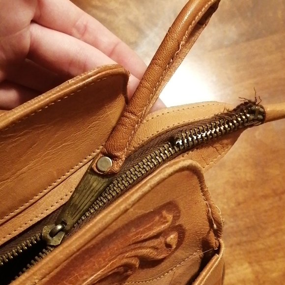 Vintage leather handbag - Picture 5 of 8
